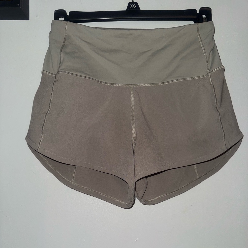 **SOLD**Lululemon shorts